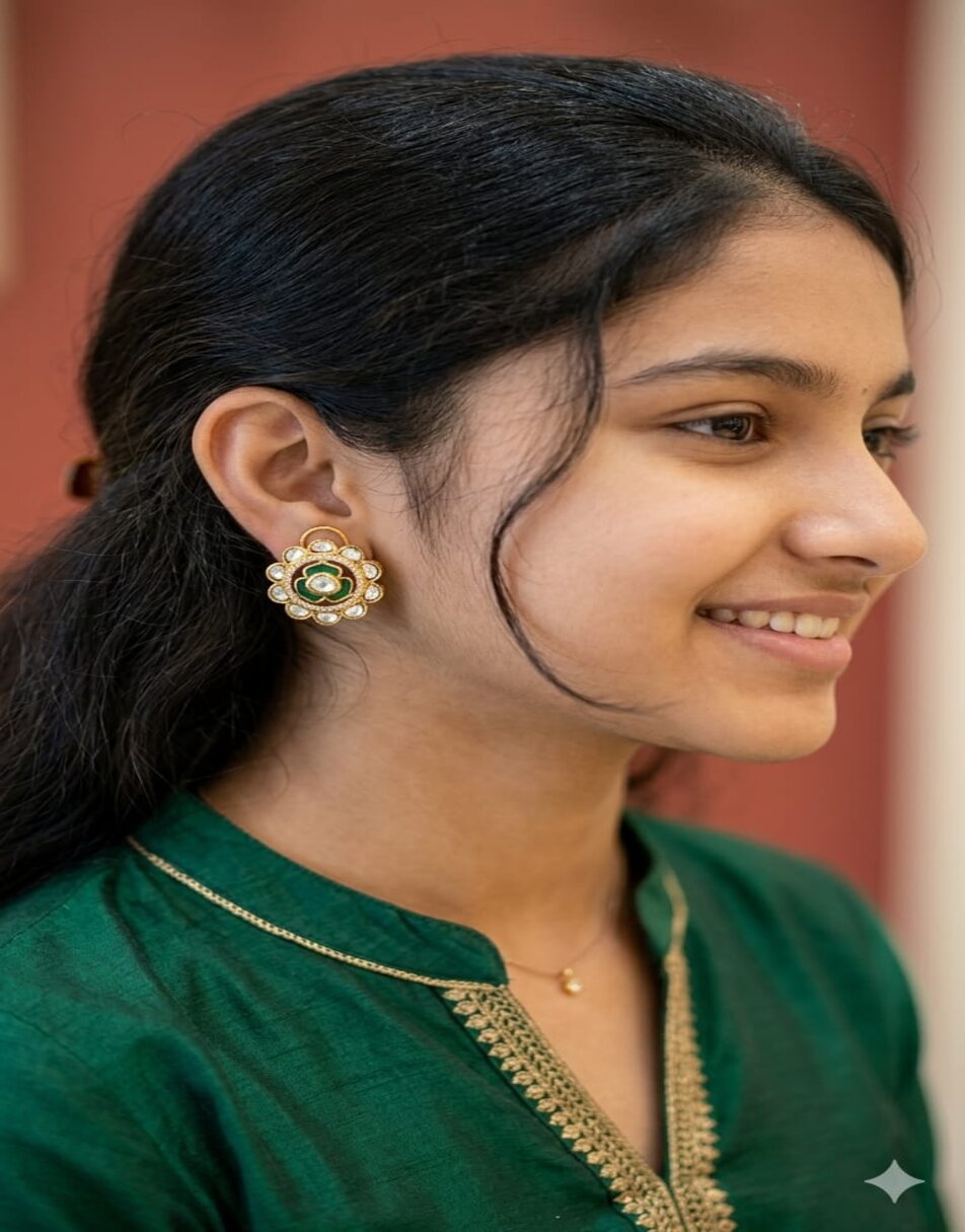 Mossionite Stone  With Emerald Earrings